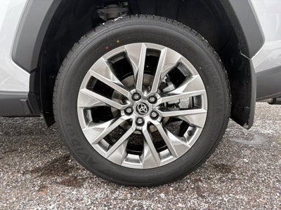 2025 Toyota RAV4 XLE Premium