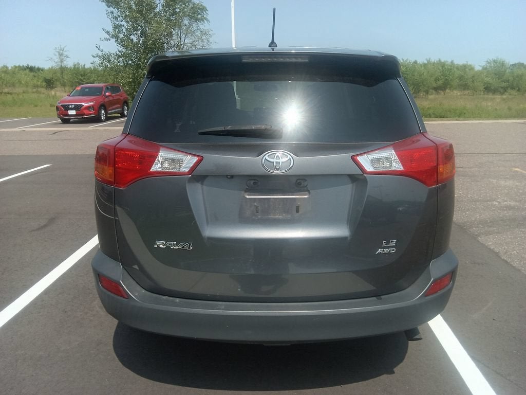 2013 Toyota RAV4 LE