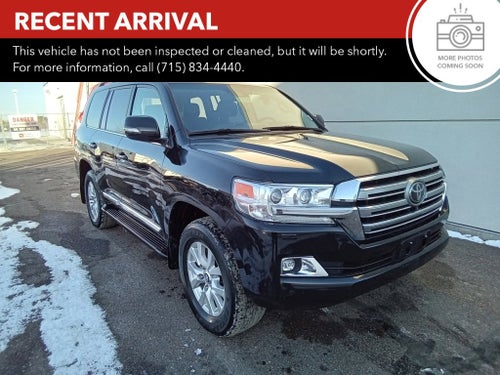 2016 Toyota Land Cruiser Base