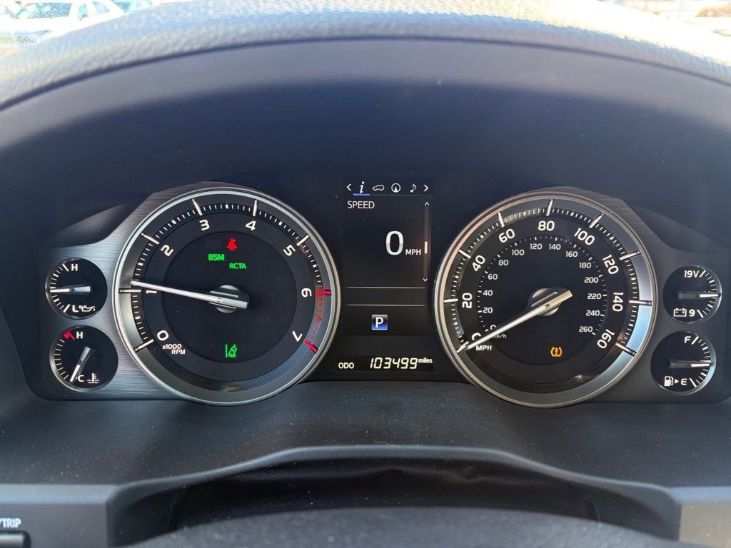 2016 Toyota Land Cruiser Base