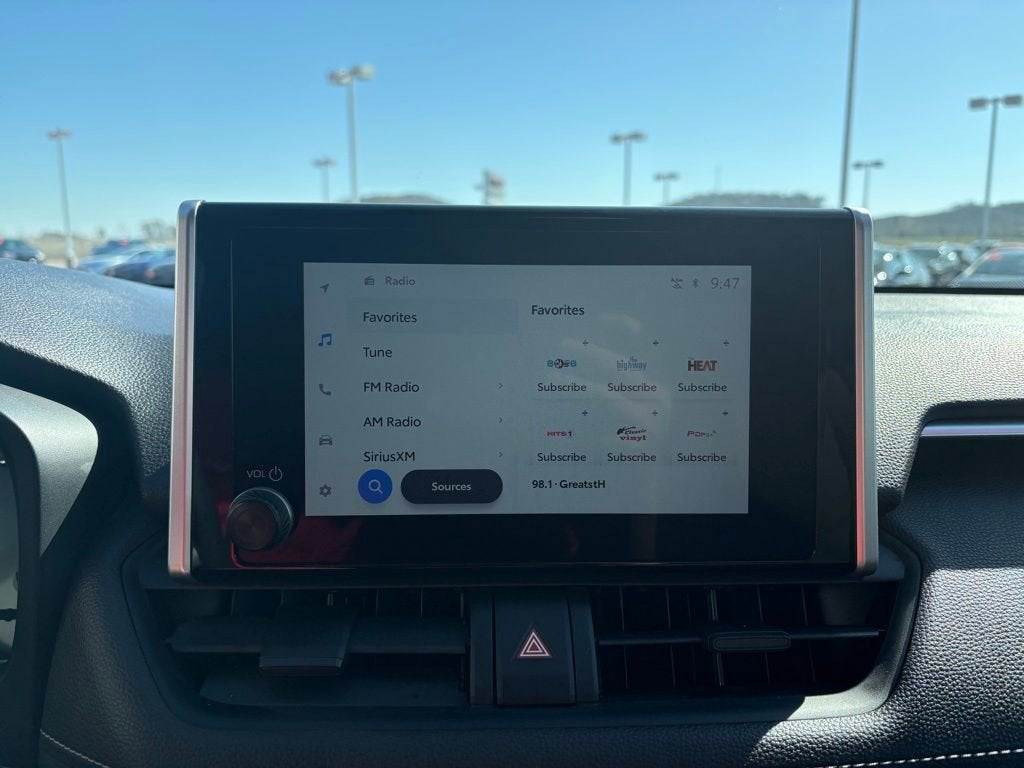 2025 Toyota RAV4 Hybrid LE