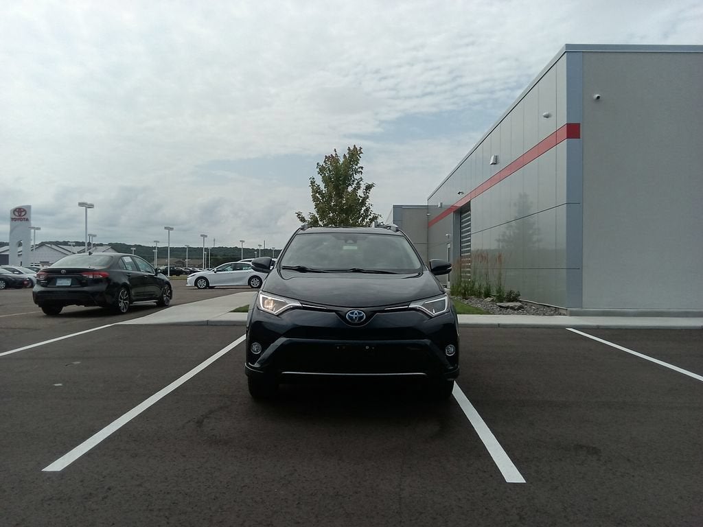 2018 Toyota RAV4 Hybrid XLE