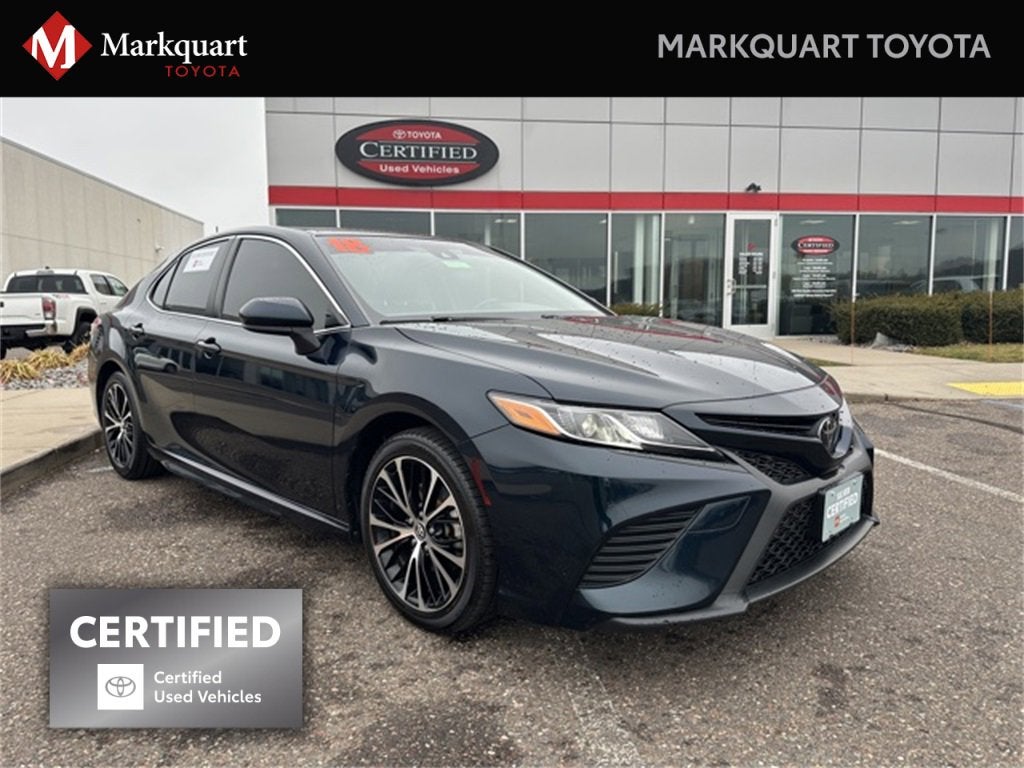 2018 Toyota Camry SE