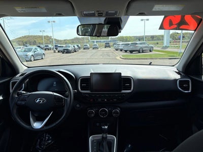 2025 Hyundai Venue SEL