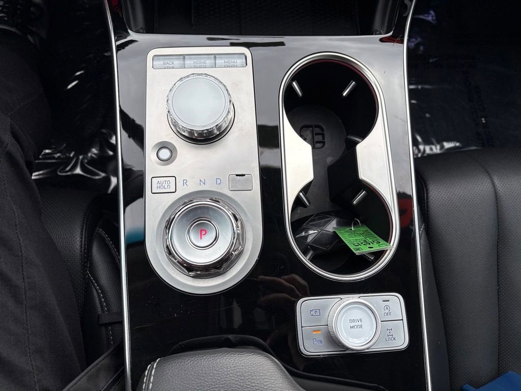 2025 Genesis GV80 2.5T