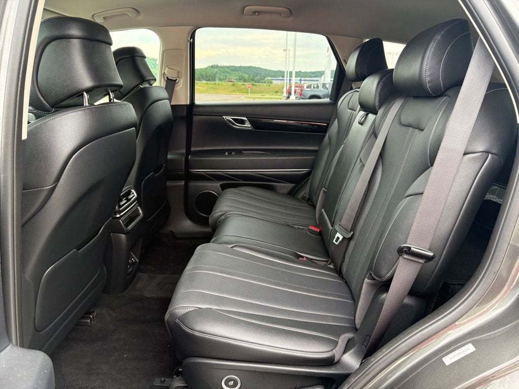 2025 Genesis GV80 2.5T