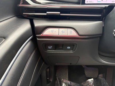 2025 Genesis GV80 2.5T
