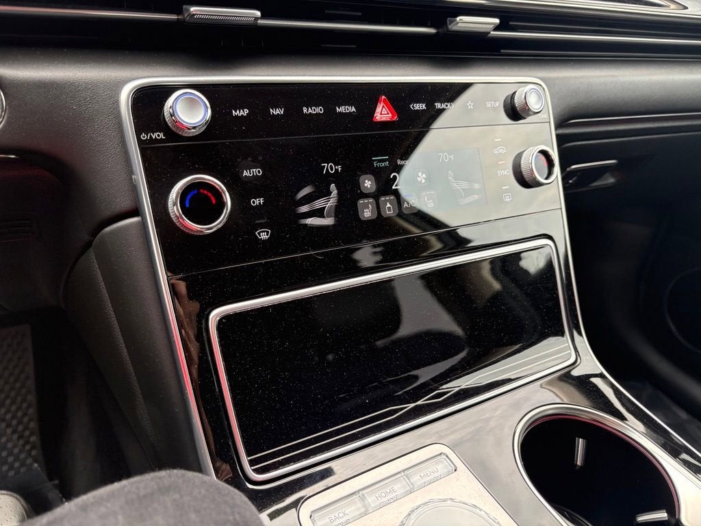 2025 Genesis GV80 2.5T
