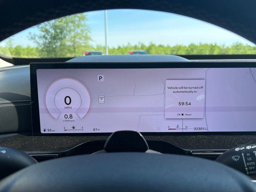 2025 Genesis GV80 2.5T