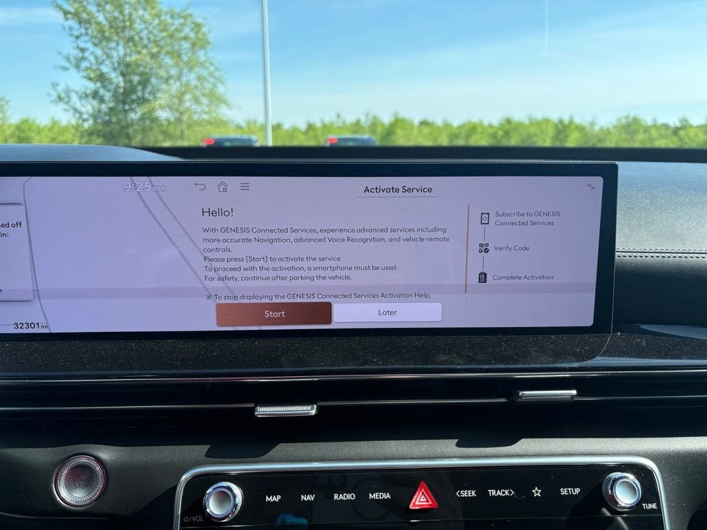 2025 Genesis GV80 2.5T