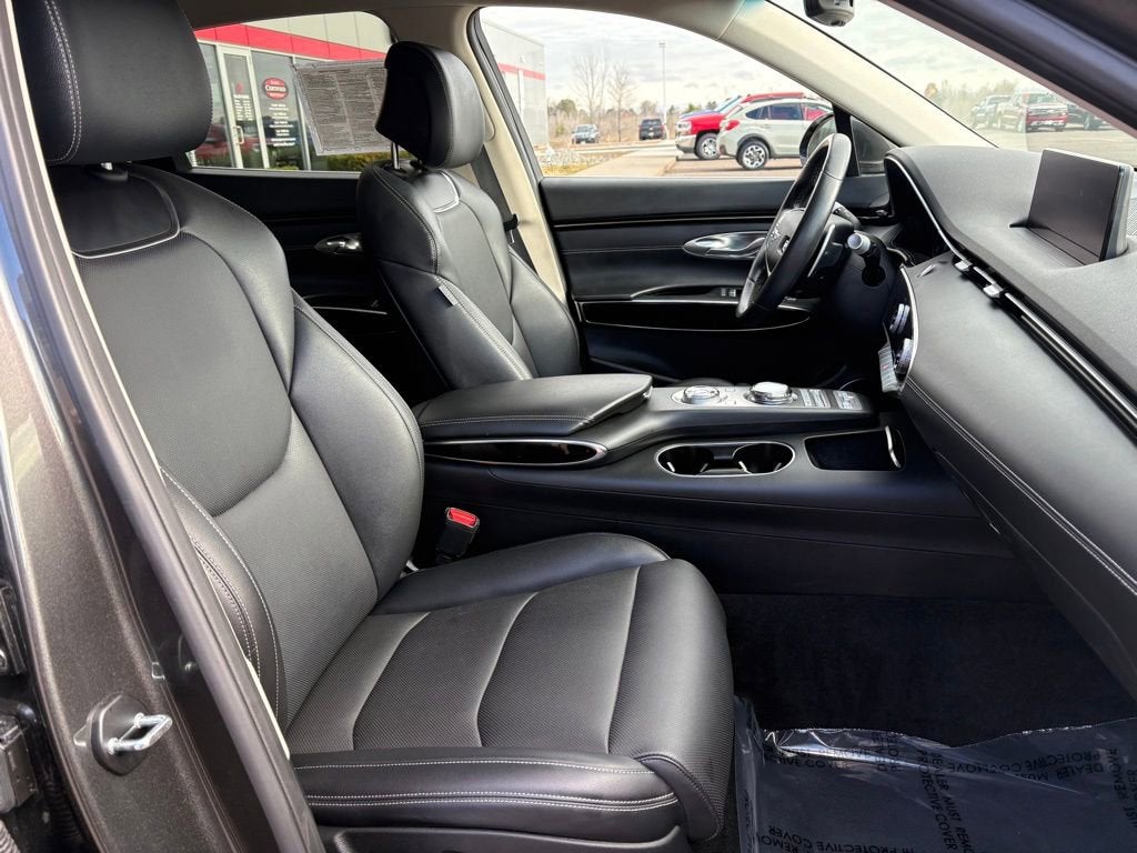 2025 Genesis GV70 2.5T