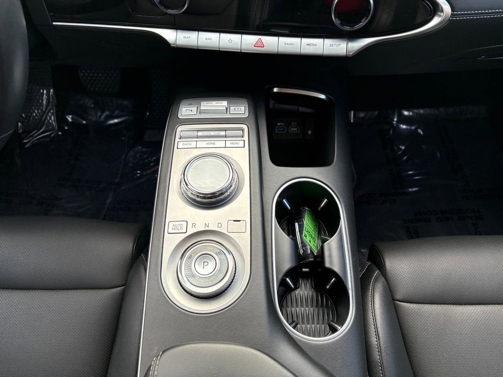2025 Genesis GV70 2.5T