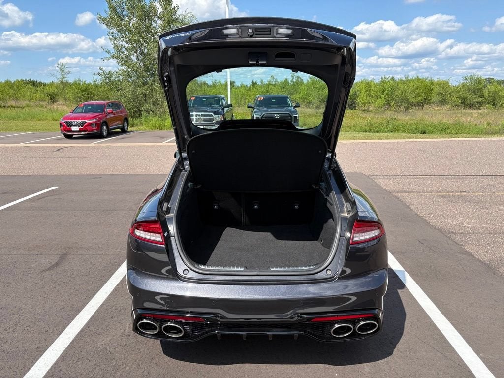 2023 Kia Stinger GT-Line