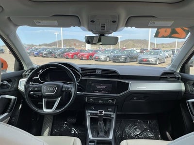 2024 Audi Q3 Premium