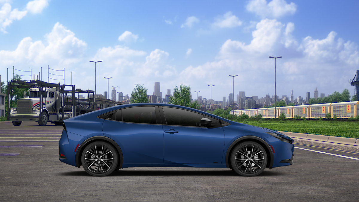 2027 Toyota Prius Limited AWD