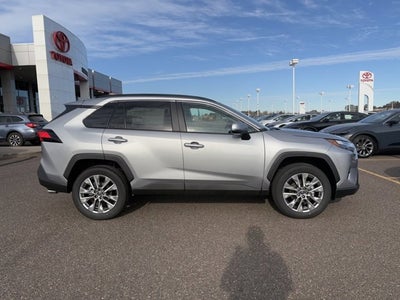 2025 Toyota RAV4 XLE Premium