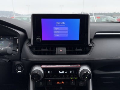 2025 Toyota RAV4 XLE