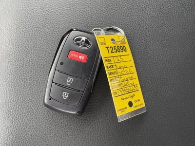 2025 Toyota Tacoma SR5