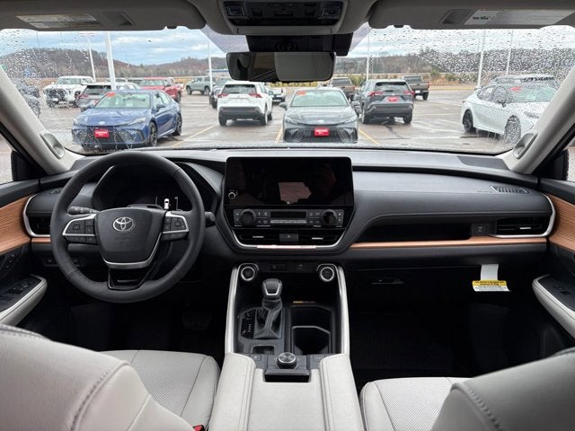 2026 Toyota Grand Highlander Platinum