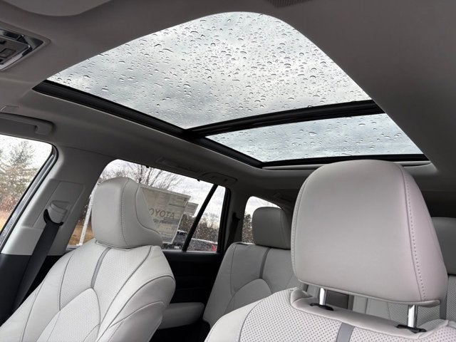 2026 Toyota Grand Highlander Platinum