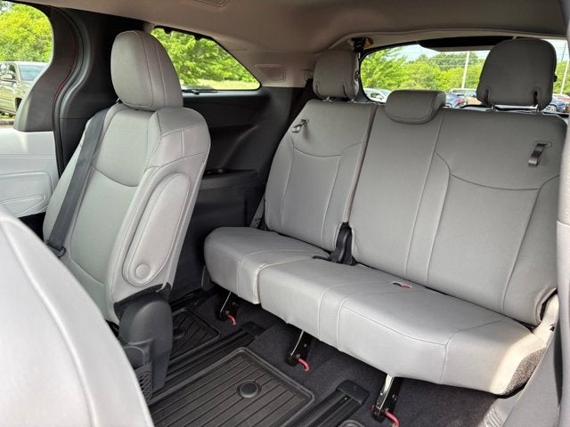 2026 Toyota Sienna XLE 7 Passenger
