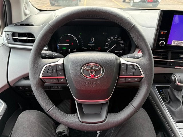 2026 Toyota Sienna XLE 7 Passenger