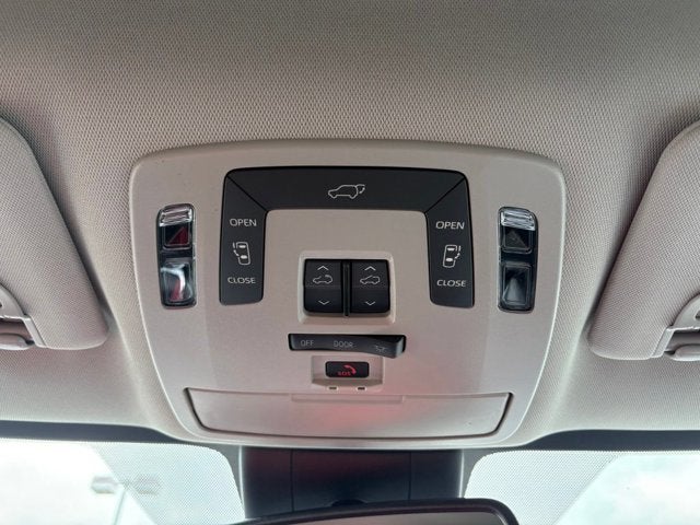2026 Toyota Sienna XLE 7 Passenger