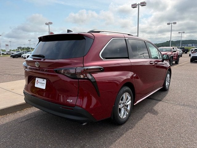 2026 Toyota Sienna XLE 7 Passenger