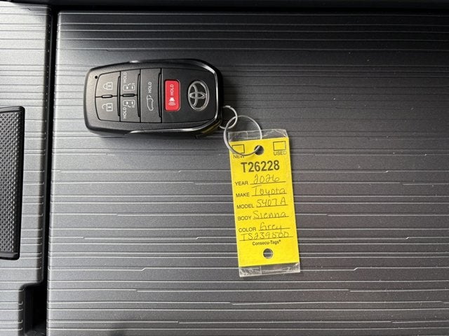 2026 Toyota Sienna XLE 7 Passenger