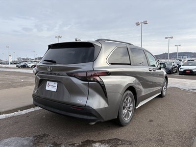 2026 Toyota Sienna XLE 7 Passenger