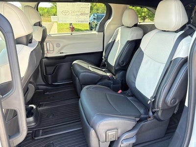 2026 Toyota Sienna Limited