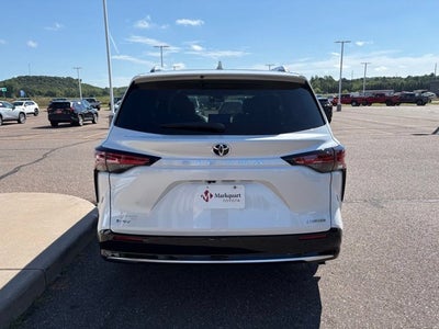 2026 Toyota Sienna Limited