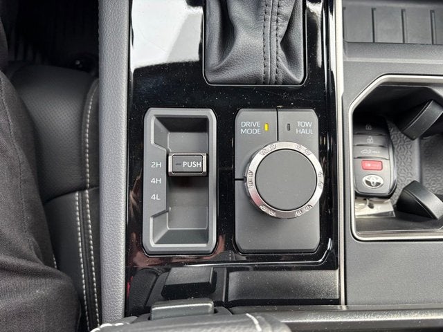 2026 Toyota Tundra i-FORCE MAX Limited i-FORCE MAX