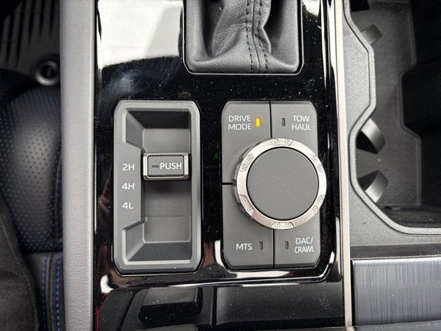 2026 Toyota Tundra i-FORCE MAX Platinum i-FORCE MAX