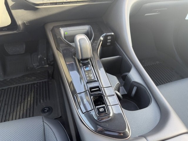 2026 Toyota Toyota Crown Nightshade