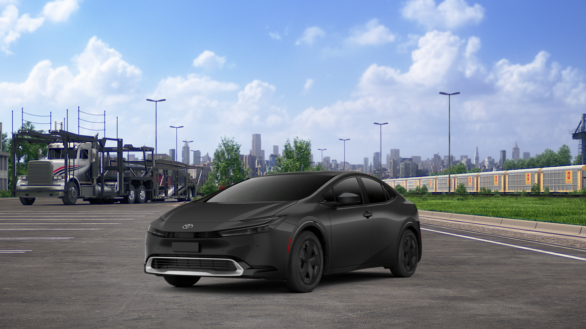 2026 Toyota Prius SE's photo